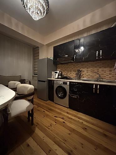 real emlak: 2 otaqlı, Yeni tikili, 43 kv. m — 10