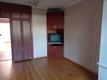 продажа квартир в бишкеке, аламедин 1: 2 бөлмө, 51 кв. м, 105-серия, 1 кабат, Эски ремонт