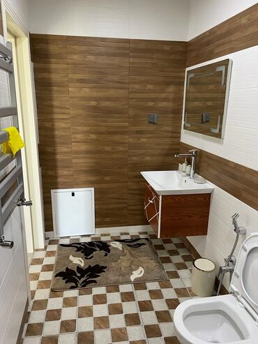 Günlük kirayə evlər: 250 kv. m, 5 otaqlı, Kombi, İnternet, Telefon — 8