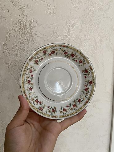 Наборы посуды: Набор разной посуды для дома: кружки, креманки, молочники. Состав: - — 15