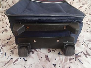 mona bih kaisevi: Ručni kofer na točkiće Potpuno ispravan. - Dimenzije približno — 5