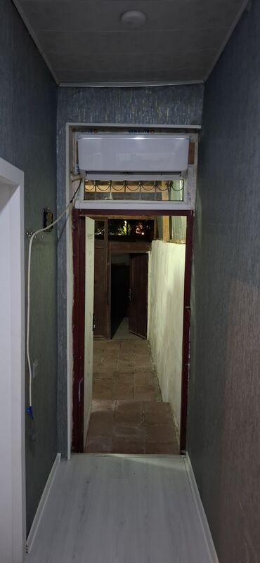 Mənzil kirayələyirəm: Xirdalan Texnikonum yaninda yola mesafe 50mt tam mərkəzdə 2otaq həyət -da lalafo.az — 11 Mənzil kirayələyirəm: Xirdalan Texnikonum yaninda yola mesafe 50mt tam mərkəzdə 2otaq həyət — 11