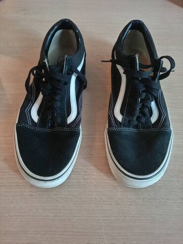 Digər kişi ayaqqabıları: Keda,VANS brendi. ela veziyyetde. 44 razmer, endirim olacak. az