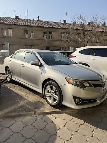 lixiang l6: Toyota Camry: 2012 г., Автомат, Бензин, Седан — 4