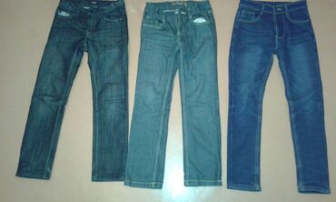 джинсы темные: Джинсы и брюки