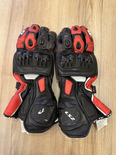 Перчатки: Продам НОВЫЕ кожаные мото перчатки LS2 (длинные краги) размер XL (на