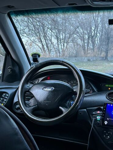 Ford: Ford Focus: 2003 г., 1.8 л, Механика, Бензиновая, Универсал — 20