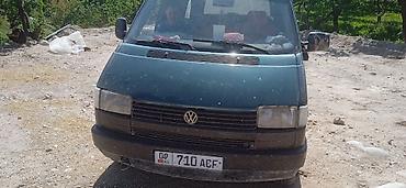 машины с двумя баками: Volkswagen Transporter: 1990 г., Бус — 1