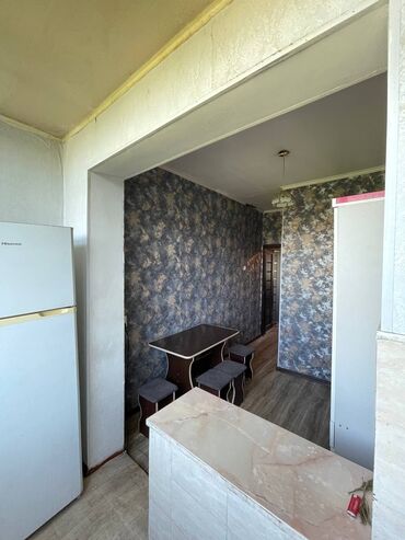 радуга квартиры: 3 комнаты, Собственник, С подселением, С мебелью частично