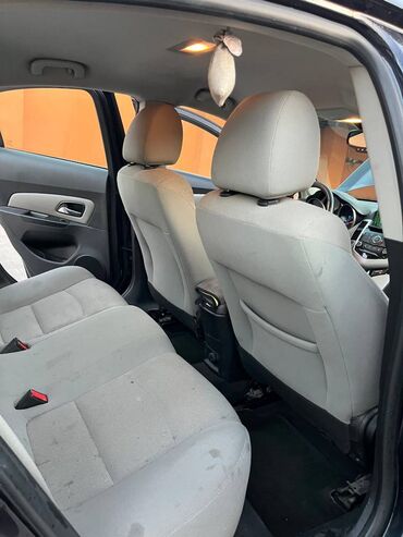 Chevrolet: Chevrolet Cruze: 1.4 l | 2013 il — 4