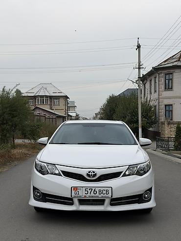 Toyota Camry: 2012 г., 2.5 л, Автомат, Бензин, Седан