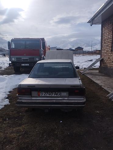 Datsun: Nissan Bluebird: 1987 г., 1.9 л, Кол менен иштөөчү, Дизель, Седан — 3