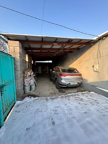 Продажа коттеджей и домов: Срочно!срочно!срочно! Продается уютный дом. 4 комнат. 3 спальня,зал — 18