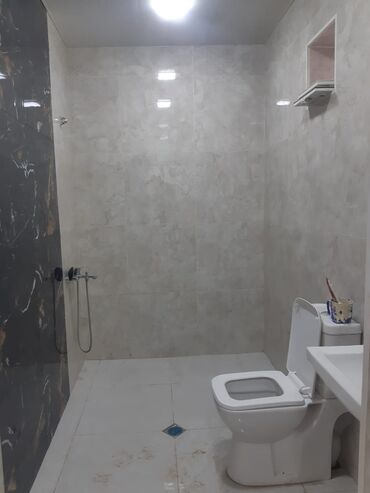 Həyət evləri və villaların satışı: Binəqədi qəs. 3 otaqlı, 100 kv. m, Kredit yoxdur, Yeni təmirli — 10