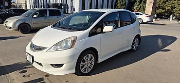gac m6: Honda Fit: 2010 г., 1.5 л, Автомат, Бензин, Хэтчбэк — 3