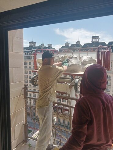 Демонтажные работы: Разбор полов, Снятие потолков, Демонтаж крыш | Железобетонная стена, Деревянная стена, Демонтаж встроенных шкафов | Снятие шпатлевки, Снятие реечных потолков, Снятие подвесных потолков | Демонтаж линолеума, Демонтаж плинтуса, Демонтаж кафельной плитки | Металлочерепичная кровля, Мягкая кровля, Кровля из профнастила Больше 6 лет опыта — 9