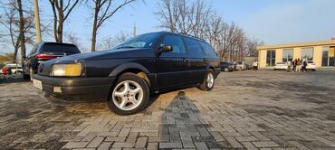 Volkswagen: Volkswagen Passat: 1992 г., 2 л, Механика, Бензин, Универсал