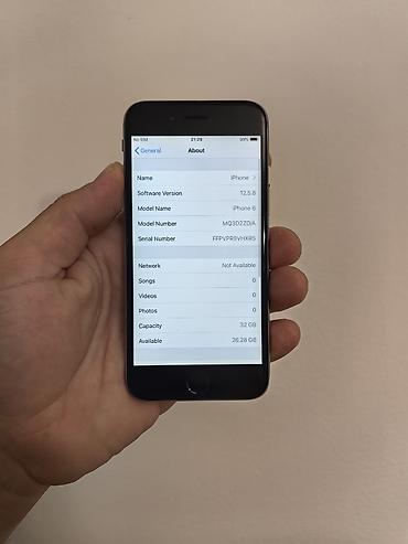 sony ericsson 868: Iphone 6 crni sa 32 gb memorije, sim free icloud free. Ok očuvan, i — 6