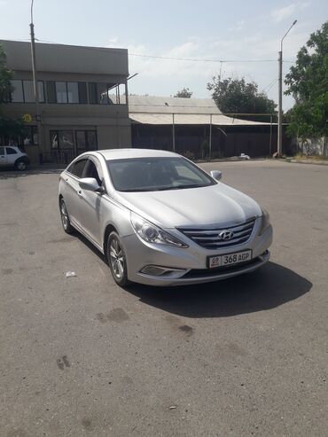 bmw gt: Hyundai Sonata: 2012 г., 2 л, Автомат, Газ, Седан