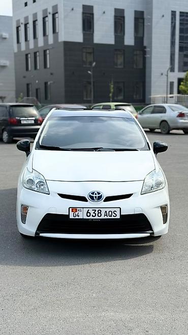 Toyota Prius: 2015 г., 1.8 л, Вариатор, Гибрид, Лифтбек — 7