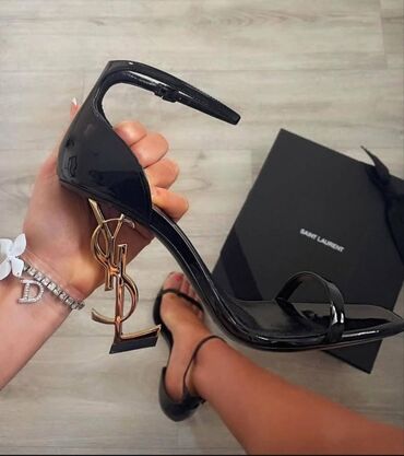 YSL marka Brend Ve En Son Moda Hundurdaban Qadin Ayaqqabisi
