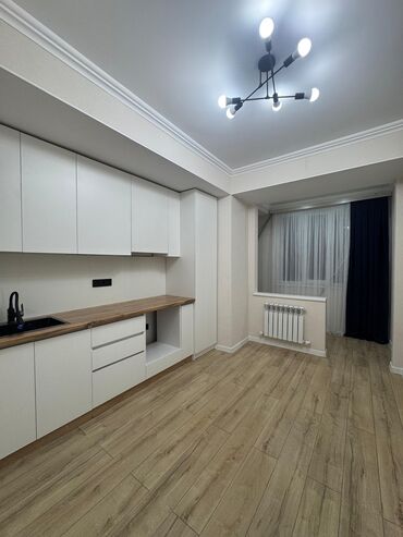 суточный кв каракол: 1 бөлмө, 48 кв. м, Элитка, 9 кабат, Евроремонт
