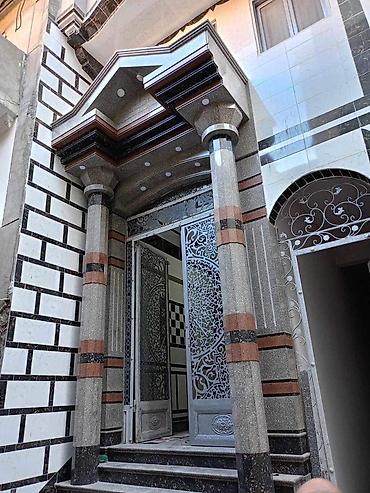 kohnə dəmir qapi: Mərmər və qranitlə daxili–xarici üzlük işləri - Divar, fasad, giriş — 4