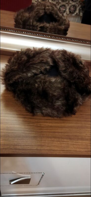 Baş geyimləri: Qışpapaqları, kişi üçün,Rusiyadan alınıb,qara 25manat,qəhvəyi -da lalafo.az — 12 Baş geyimləri: Qışpapaqları, kişi üçün,Rusiyadan alınıb,qara 25manat,qəhvəyi — 12