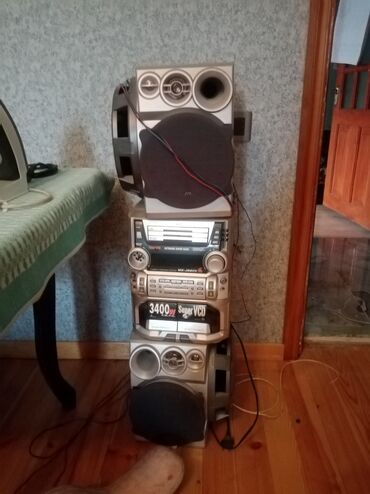 Çəngəllər: JVC mini audio sistem – çoxhissəli ev musiqi mərkəzi - Marka/model