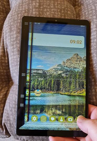 Tableti: Samsung Galaxy Tab A7 Lite tablet, model SM-T220, u sivoj boji — 6