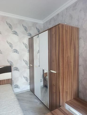 Dolab satılır 230 AZN şəhər daxili çatdrlma pulsuz Ölçülər 2/2.10