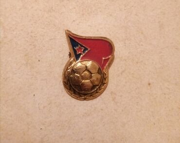 İdman kubokları və medalları: Znacoklar hamsı bir yerdə satılır — 19