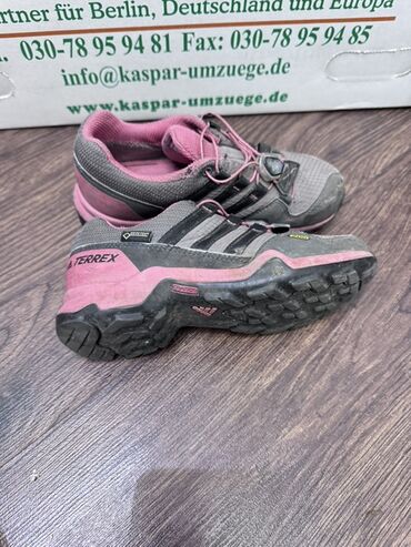 Women's Sneakers and athletic shoes: Adidas Terrex GTX — треккинговые кроссовки 28-30 размер для девочек
