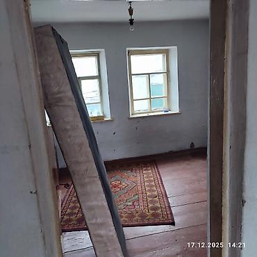 Продажа коттеджей и домов: Продается дом. район кирпичный. (красный строитель). дом саманный — 8