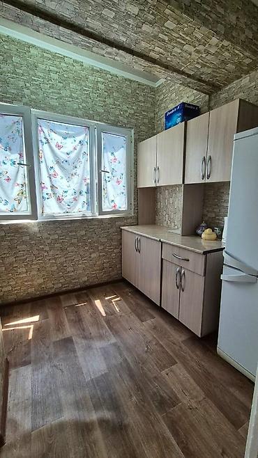 квартира 4ком: 3 комнаты, 56 м², 105 серия, 4 этаж — 5