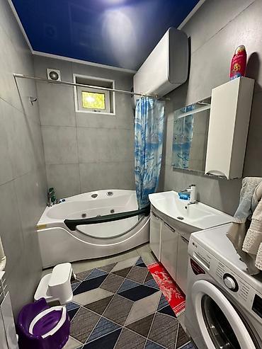 Продажа коттеджей и домов: Продается 2-х этажный частный дом 📍 Адрес: ж/м Арча-Бешик 📐 Площадь — 10