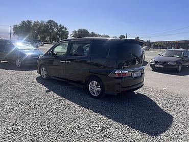 Honda: Honda Stepwgn: 2008 г., 2 л, Автомат, Бензин, Минивэн — 7