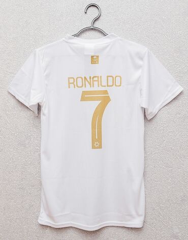bir yaşlı uşaqlar üçün paltarlar: Forma "Ronaldo (Al Nassr)" . Footie Fashion-dan eksklüziv CRISTIANO