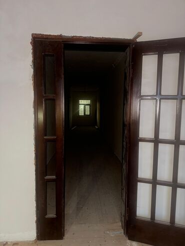 Həyət evləri və villaların satışı: 4 otaqlı, 152 kv. m, Kredit yoxdur, Orta təmir — 7