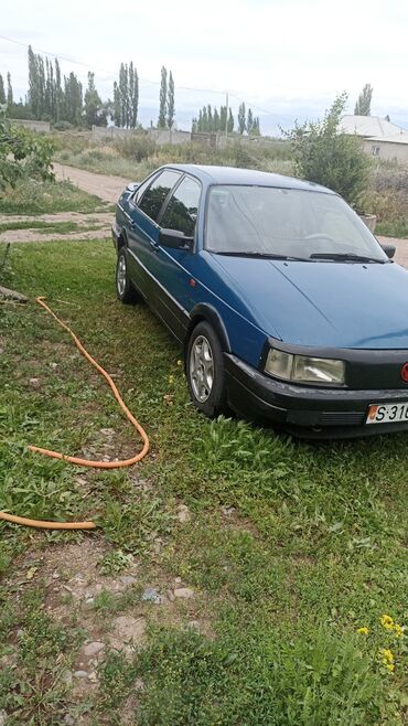 вольво машина: Volkswagen Passat CC: 1989 г., 1.8 л, Механика, Бензин, Седан