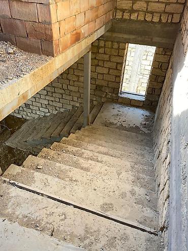 Həyət evləri və villaların satışı: 8 otaq, 322 kv. m, Təmirsiz — 13