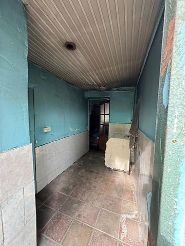 Həyət evləri və villaların satışı: Satılır: Həyət evi - Geniş planlı birmərtəbəli ev, ayrı-ayrı böyük — 20