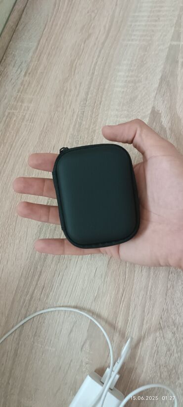 tek qulaq nausnik: Yeni Simli Qulaqcıqlar, KRK, rəng - Qara