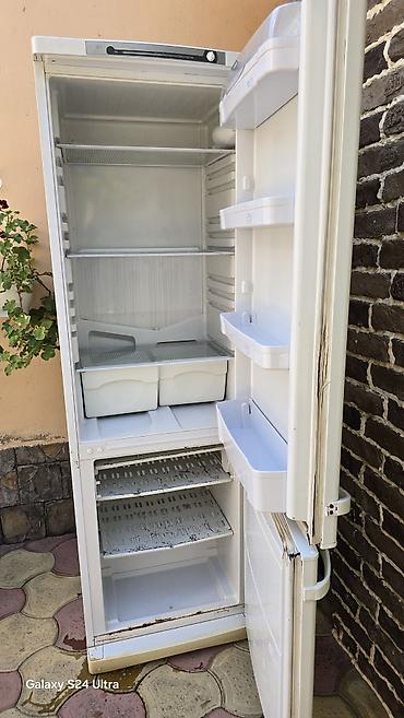 mini soyuducu: Indesit iki qapılı soyuducu - Brend/model: Indesit (üst hissə — 1