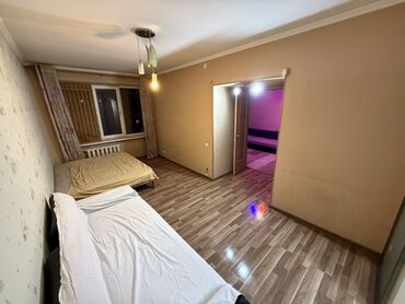 Продажа квартир: 4 комнаты, 138 м², 4 этаж, Старый ремонт — 8