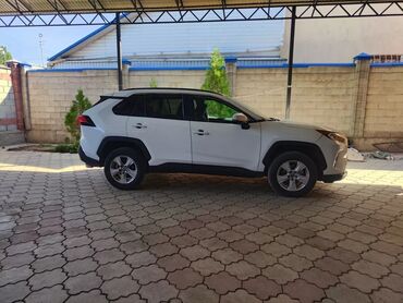 Toyota: Toyota RAV4: 2020 г., 2.5 л, Автомат, Бензин, Кроссовер