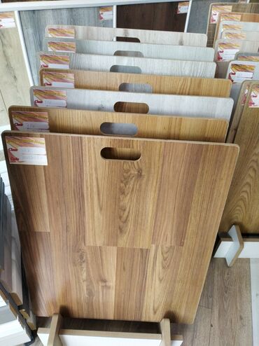 Laminat: Laminat, Sinif - 32, Kredit yoxdur