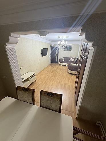Квартиры: 4 комнаты, 130 м² — 5