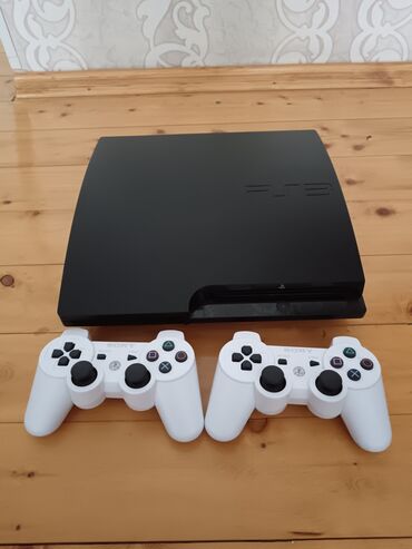 домашний кинотеатр sony: Ps3 silim 750 gb 40 oyun 2 Ədəd Pultnan əla vəziyətdə Şəmkirde istyen