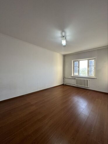 продаю квартиру начало аламедин1: 1 комната, 35 м², 105 серия, 5 этаж, Косметический ремонт